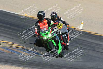 media/Nov-15-2024-CVMA Friday Practice (Fri) [[b142d29251]]/4-Group 4 and Trackday/Session 2 (Turn 10)/